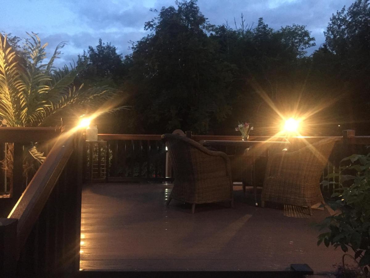 Otter Lodge ออคเทอราร์เดอร์ ภายนอก รูปภาพ